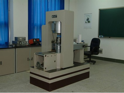 RMT-150B电液伺服岩石力学试验系统（102）